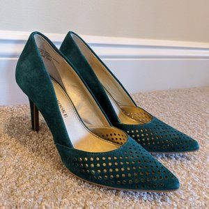 Audrey Brooke 6.5 heels